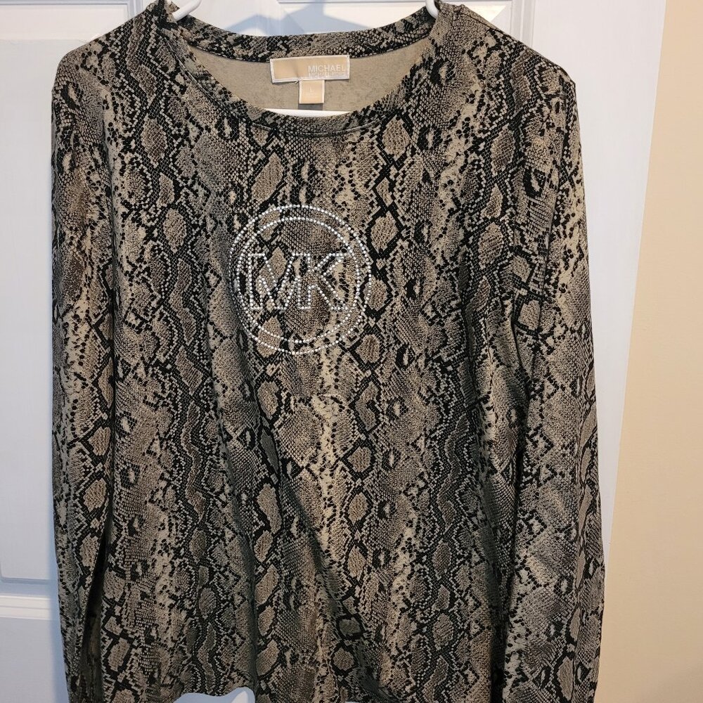 Michael Kors Size Large Top Bin 1